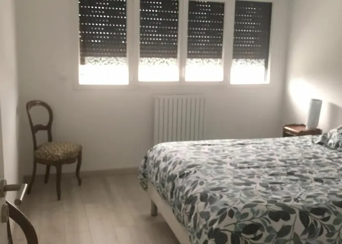 Henea Apartman Saint-Paul-lès-Dax